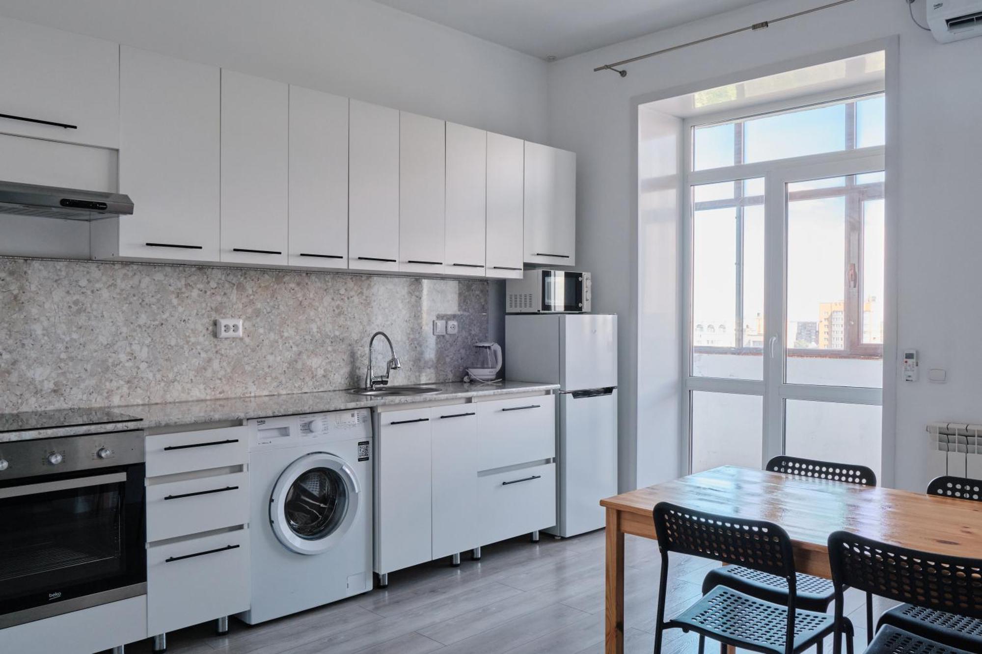 Seven City Apartments Semej Eksteriør bilde