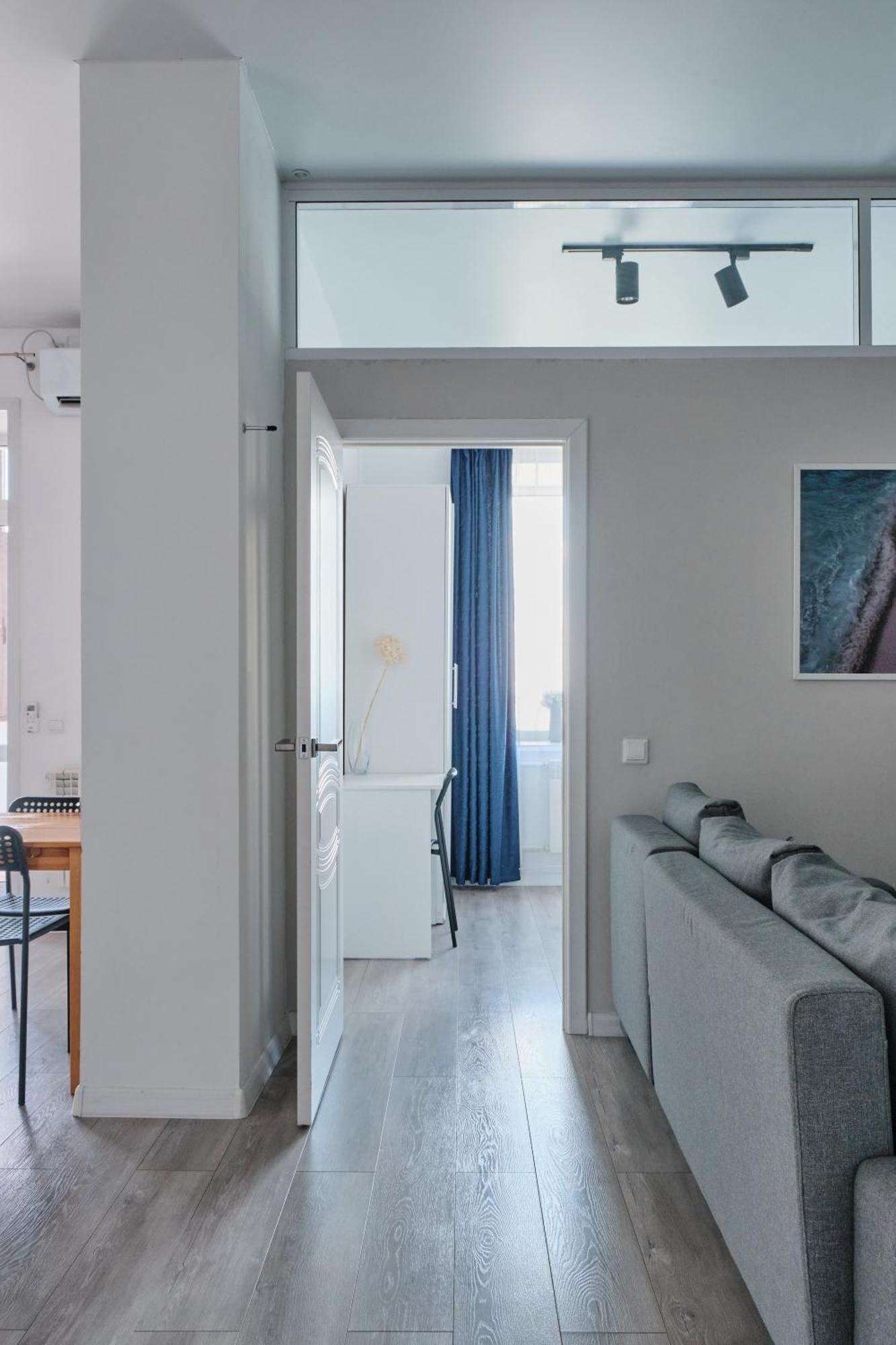 Seven City Apartments Semej Eksteriør bilde