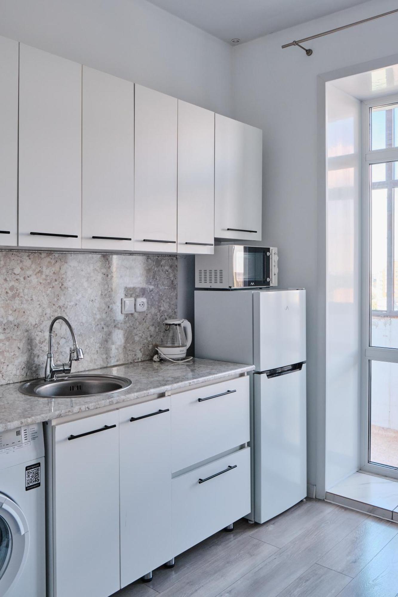 Seven City Apartments Semej Eksteriør bilde