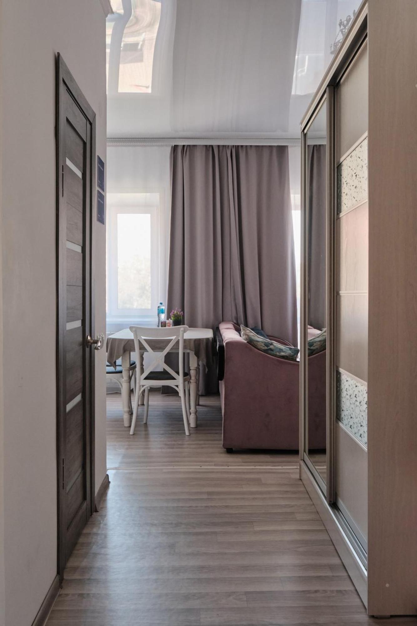 Seven City Apartments Semej Eksteriør bilde